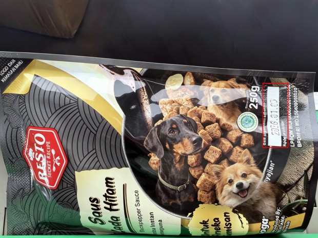 Comida para perros y gatos